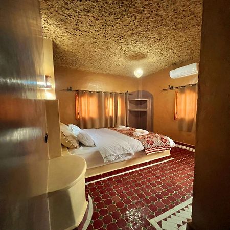 Riad Hassi Labied 梅尔祖卡 外观 照片