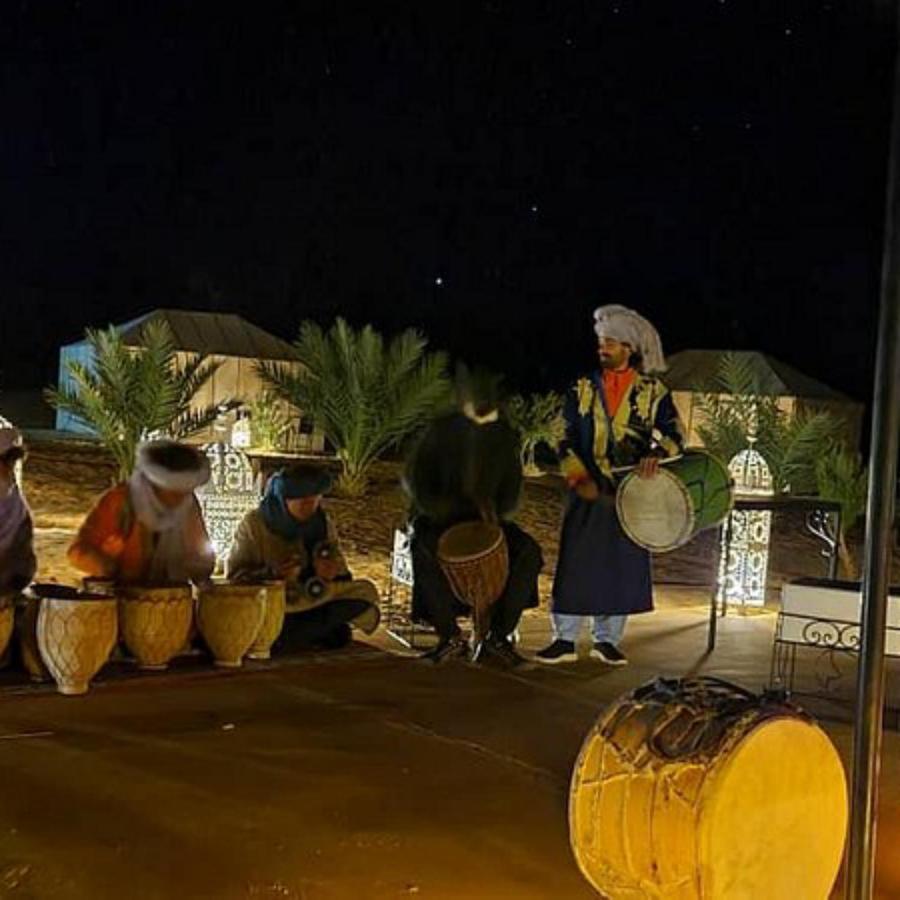 Riad Hassi Labied 梅尔祖卡 外观 照片