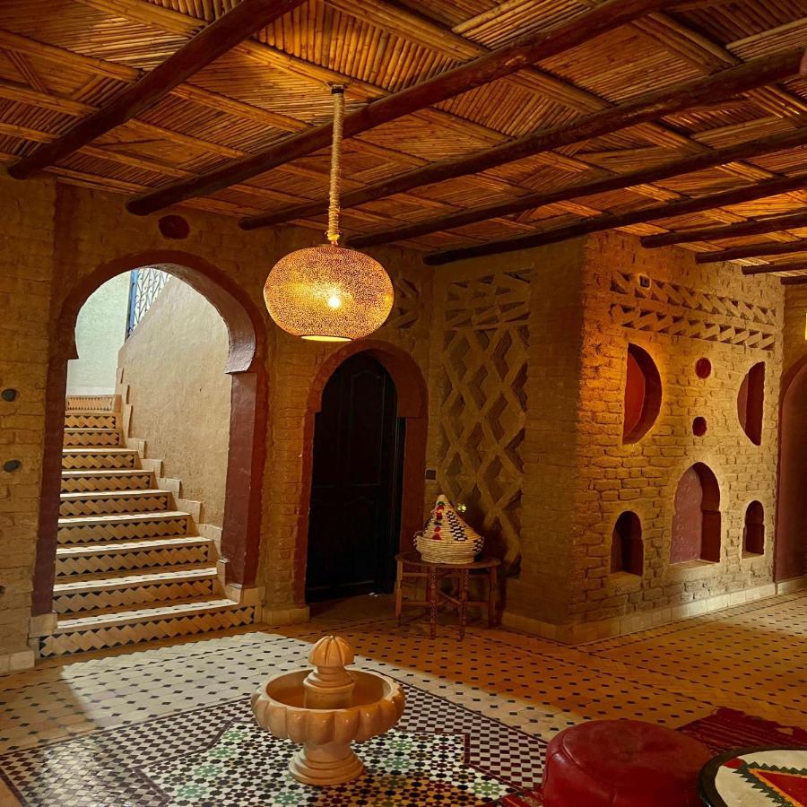 Riad Hassi Labied 梅尔祖卡 外观 照片